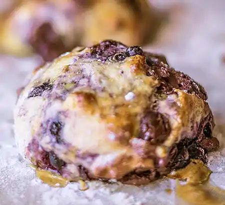 Cookies mit Blaubeeren.