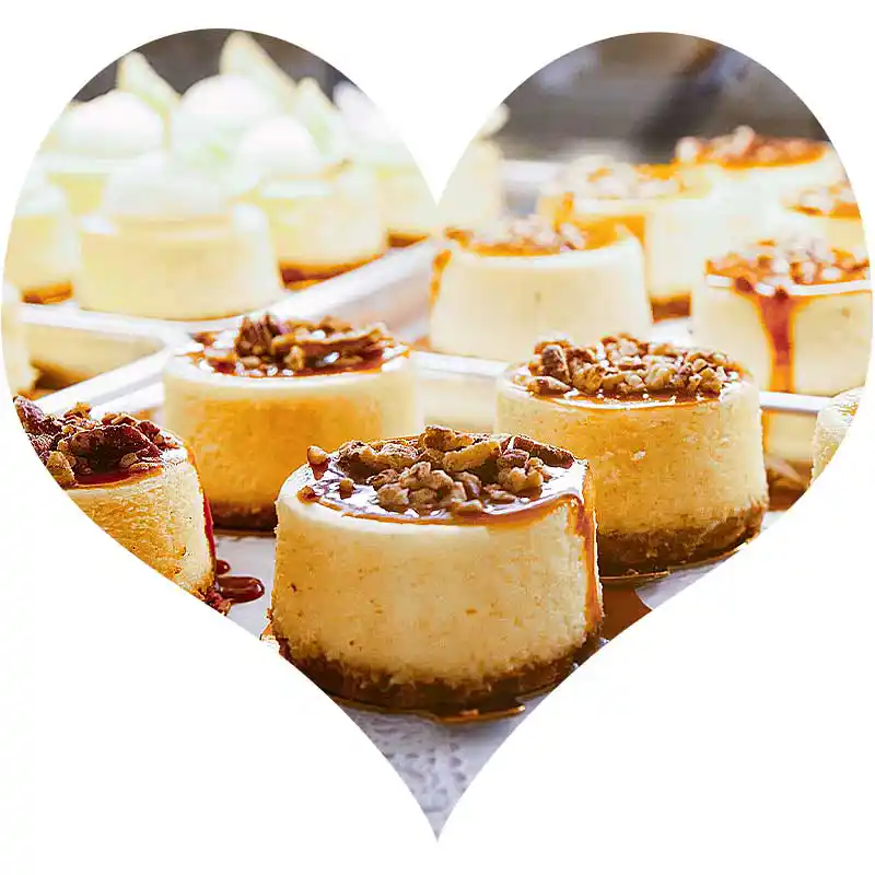 Platte mit Panna Cotta Karamel